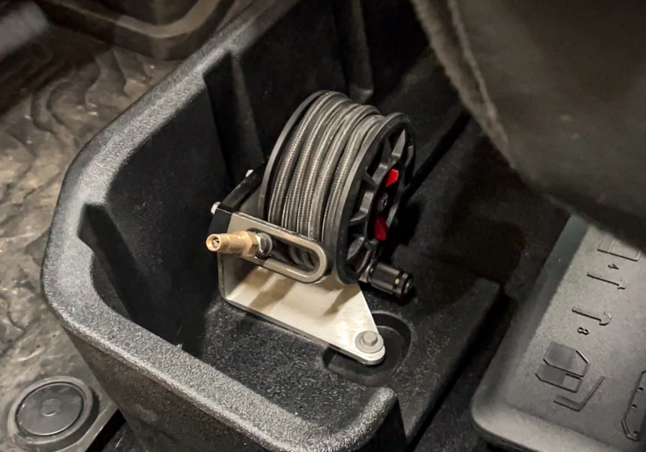 CRS JEEP GLADIATOR UNDER SEAT BRACKET - Image 2
